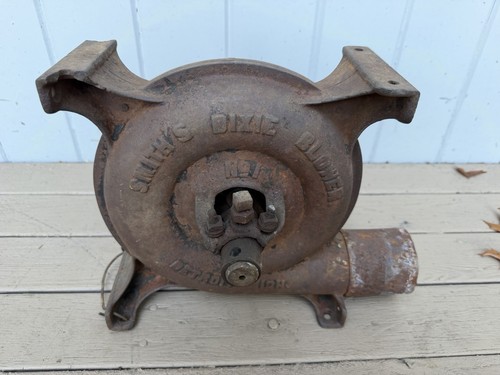 Vtg cast iron forge - iron, blower
